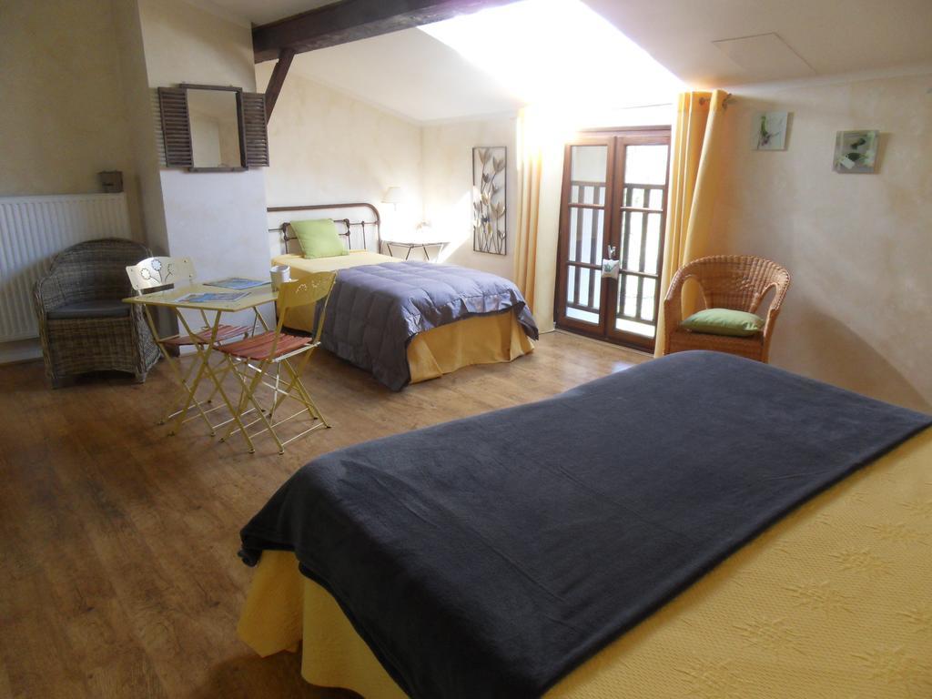 Bed and Breakfast L'Estapade des Tourelons Saint-Jean-en-Royans Exterior foto