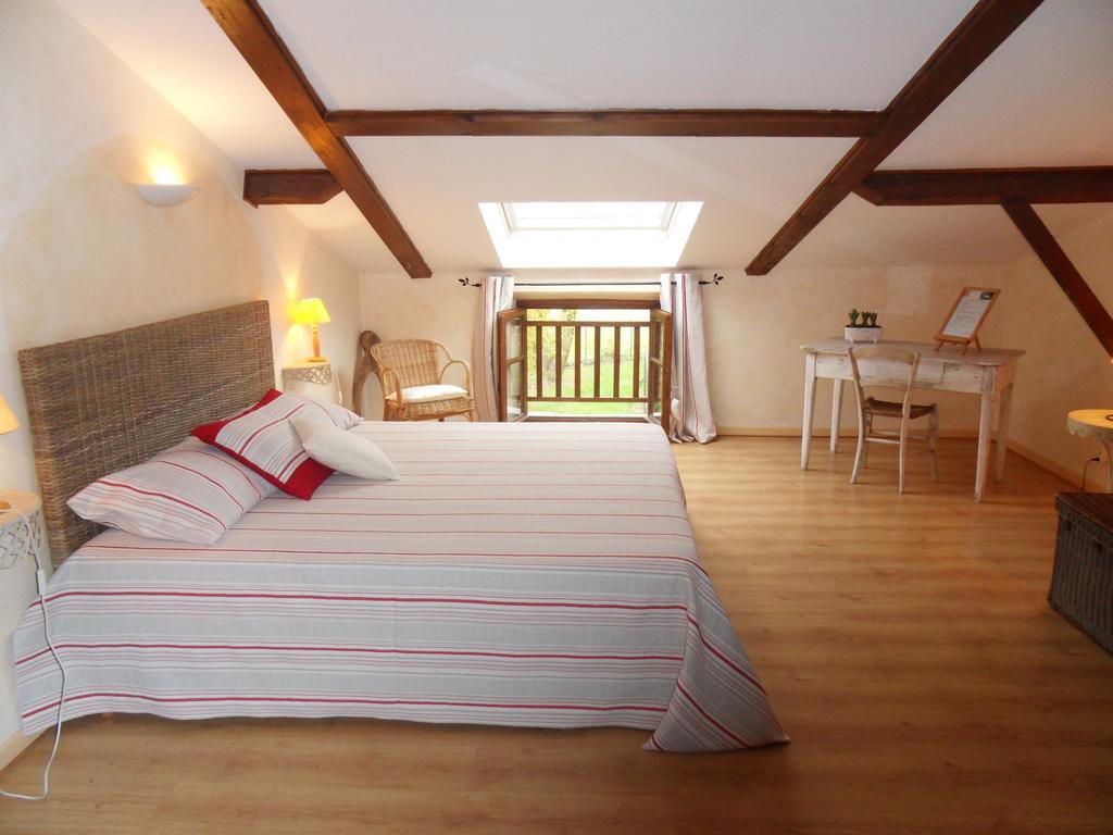 Bed and Breakfast L'Estapade des Tourelons Saint-Jean-en-Royans Habitación foto